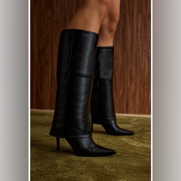 Shoe Dazzle Shoes - Justfab Shoe Dazzle black stiletto boots new with box